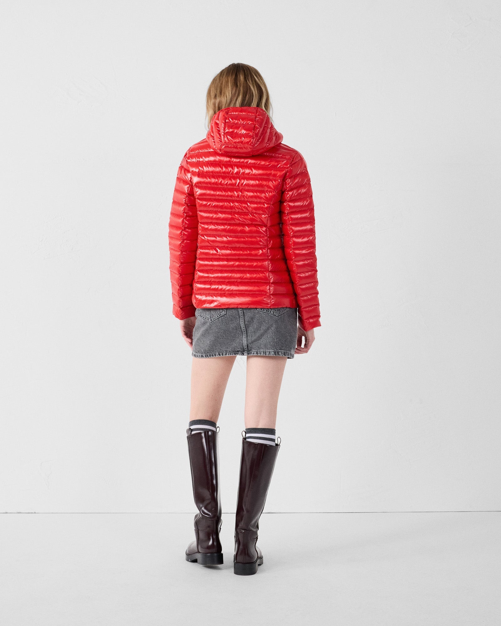 Doudoune légère à capuche Rouge carmin Cloe shiny