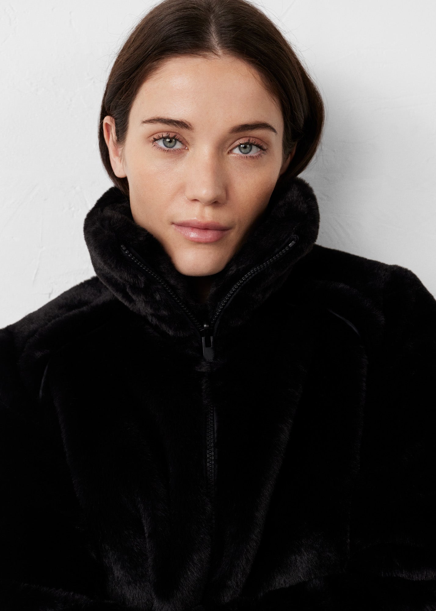 Doudoune fausse fourrure Noir Olga